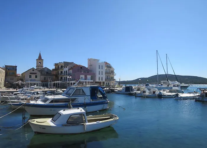 Апартаменты Marina 5 2-1 By Interhome *